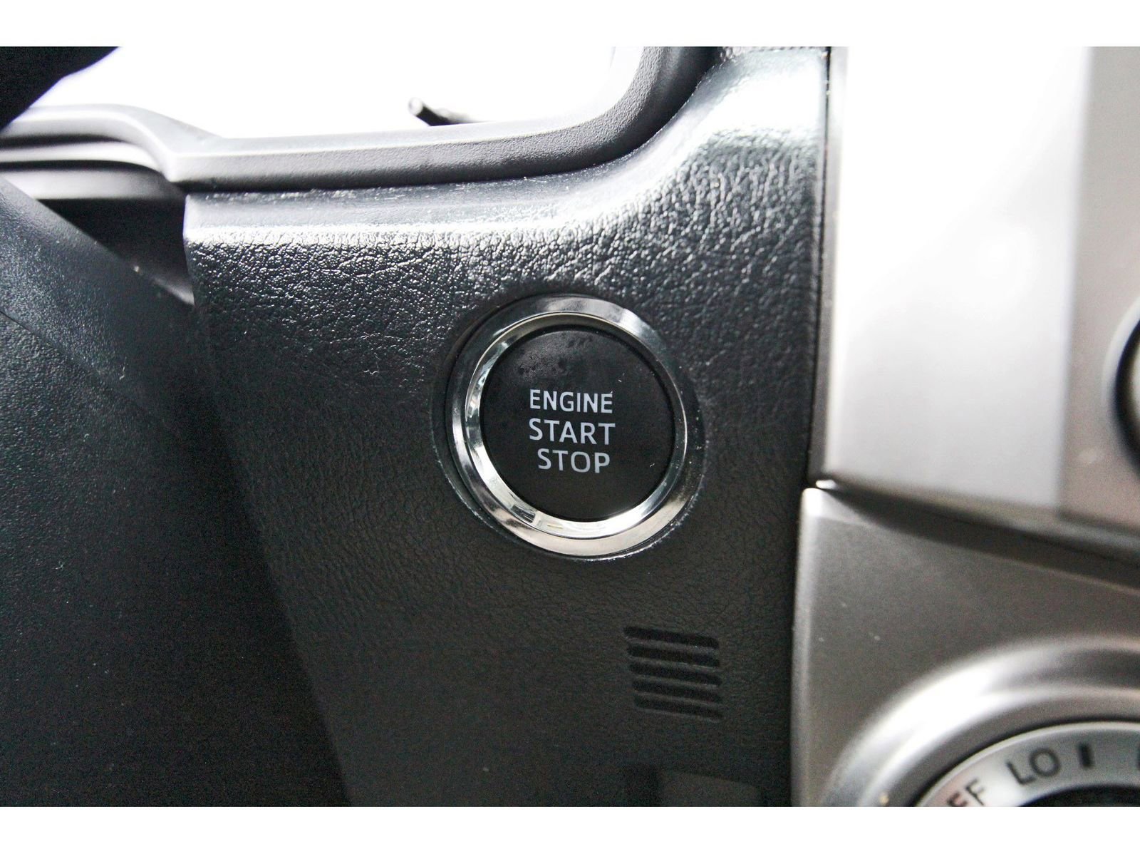 Used 2022 Toyota 4Runner SR5 Premium w/ Moonroof Package image 21