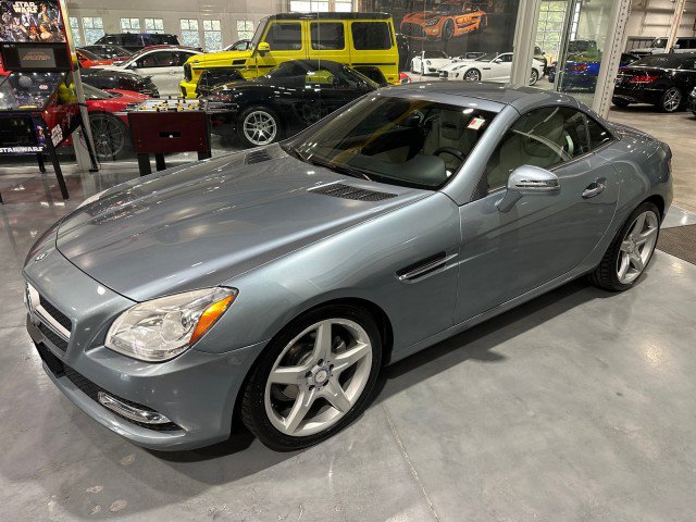 Used 2013 Mercedes-Benz SLK 250 image 33