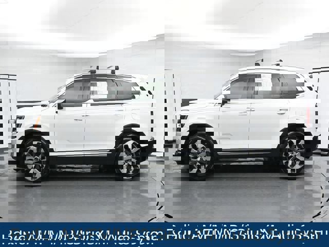 Used 2020 Kia Telluride S w/ S 8 Passenger Seating Package image 7