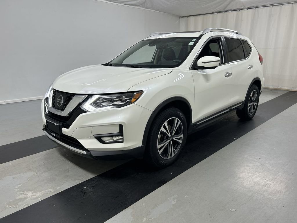 Used 2017 Nissan Rogue SL w/ SL Premium Package AWD/4WD image 5