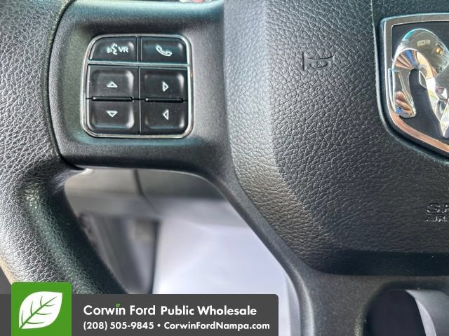 Used 2015 RAM 1500 Express RWD image 17
