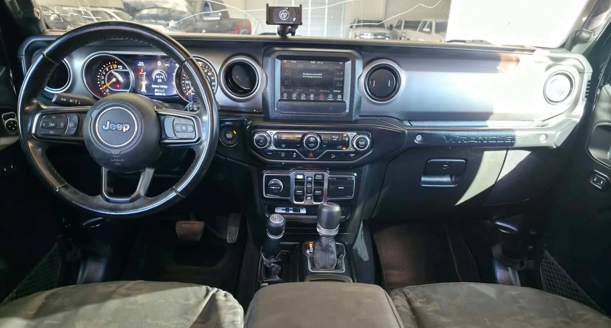 Used 2019 Jeep Wrangler Unlimited Sport S AWD/4WD image 14