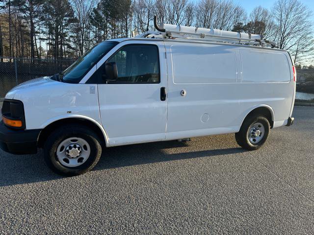 Used 2013 Chevrolet Express 2500 image 9