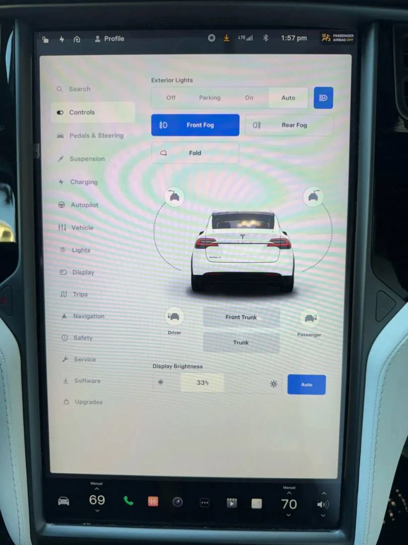 Used 2021 Tesla Model X Long Range AWD/4WD image 25