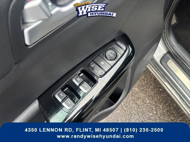 Used 2020 Kia Sportage SX image 11