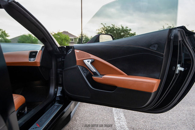 Used 2016 Chevrolet Corvette Z06 w/ 3LZ Preferred Equipment Group image 37