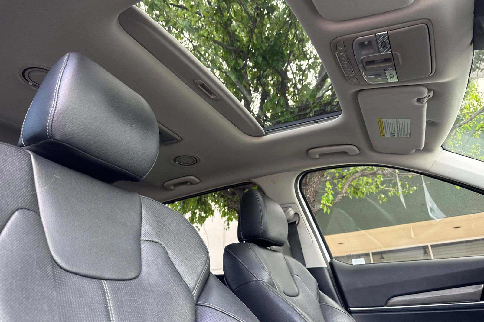 Used 2021 Kia Telluride EX w/ EX Premium Package image 16