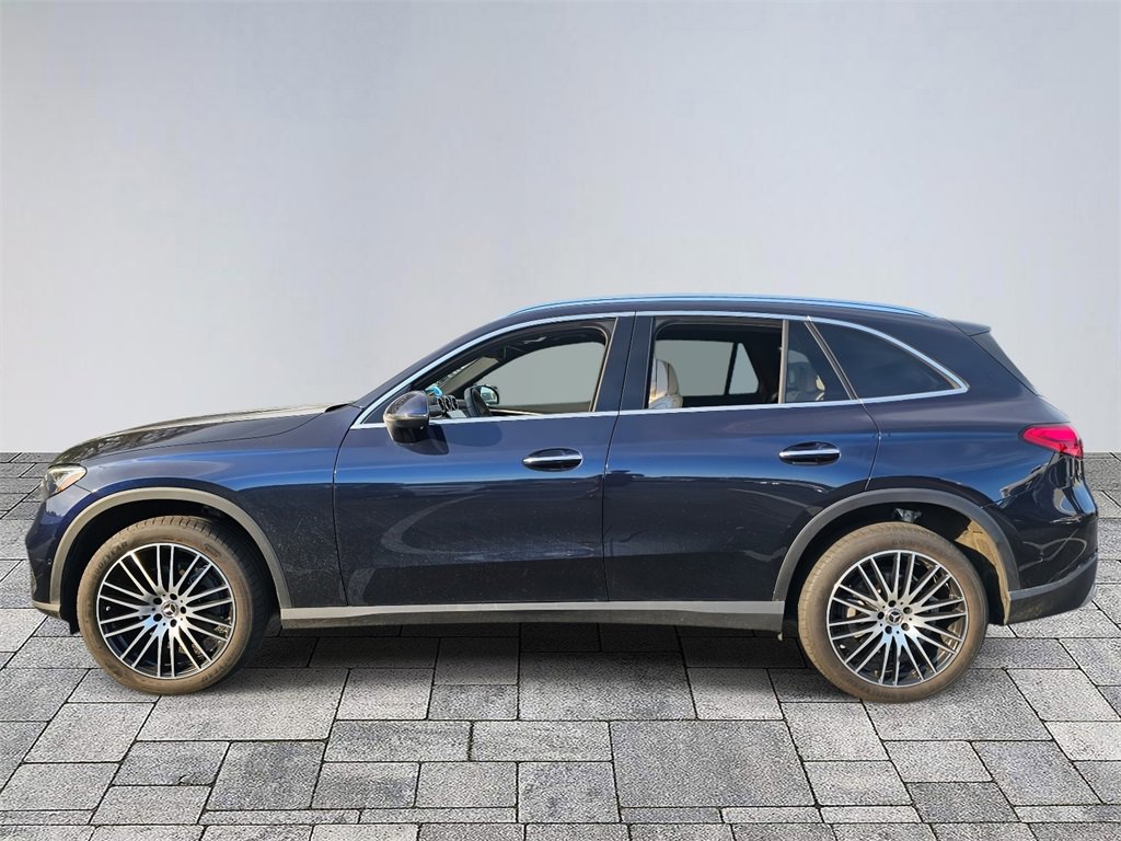 Certified 2024 Mercedes-Benz GLC 300 4MATIC image 4