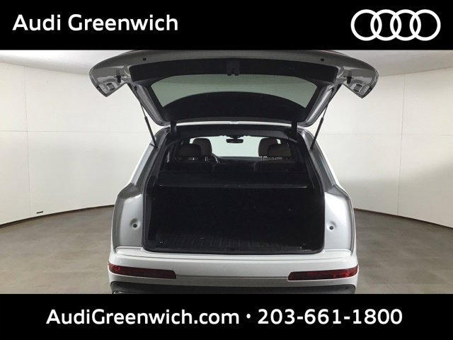 Certified 2023 Audi Q7 2.0T Premium w/ Towing Package AWD/4WD image 25