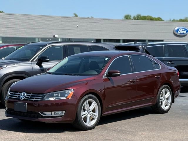 Used 2013 Volkswagen Passat TDI SEL Premium FWD image 30