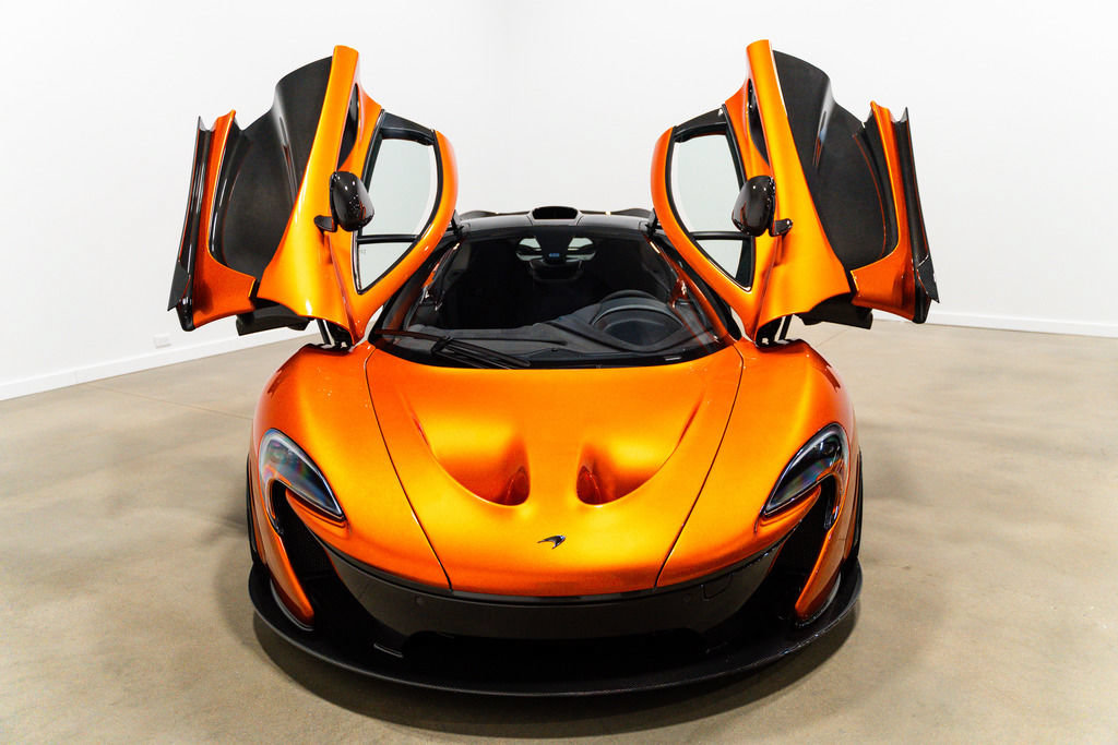Used 2014 McLaren P1 RWD image 7