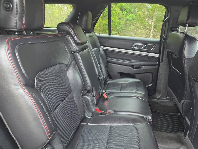 Used 2017 Ford Explorer Sport AWD/4WD image 28