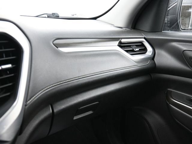 Used 2023 GMC Acadia SLT image 26