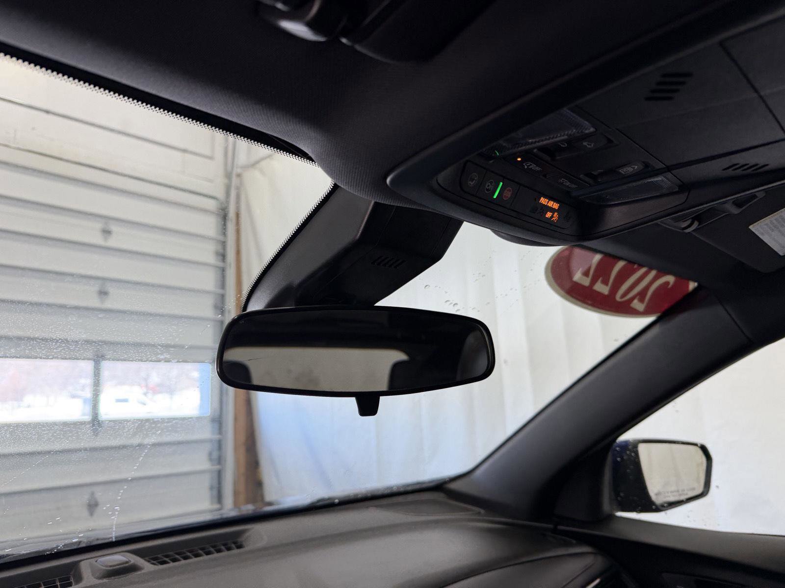 Used 2023 Chevrolet Equinox RS image 23