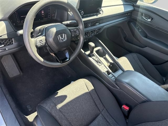 Used 2023 Honda Accord EX image 10