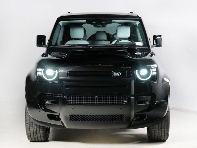New 2026 Land Rover Defender 110 X-Dynamic SE AWD/4WD image 8