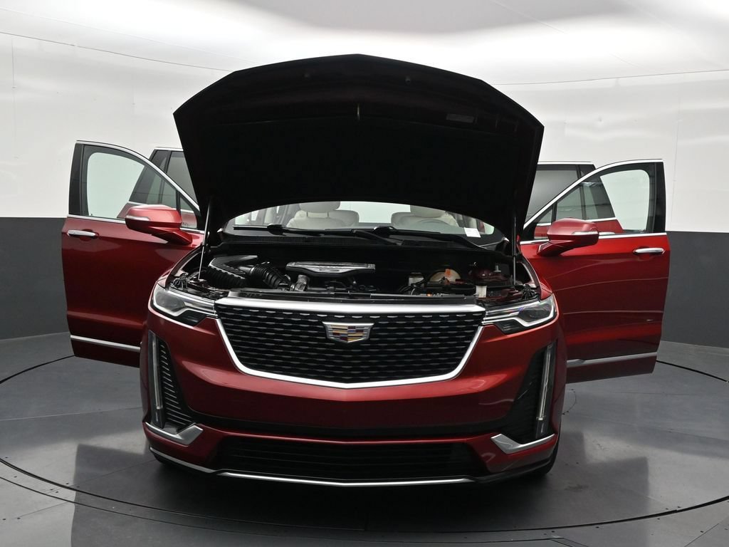 Used 2020 Cadillac XT6 Premium Luxury FWD image 38