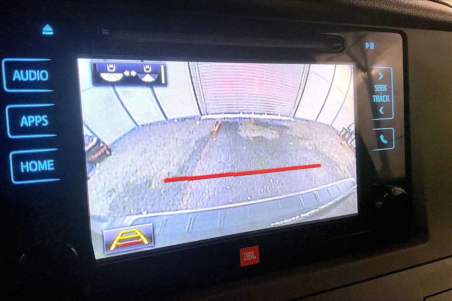 Used 2015 Toyota Sienna Limited Premium image 21