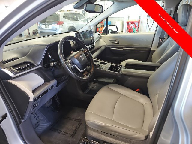 Certified 2023 Toyota Sienna XLE w/ XLE Plus Package AWD/4WD image 15