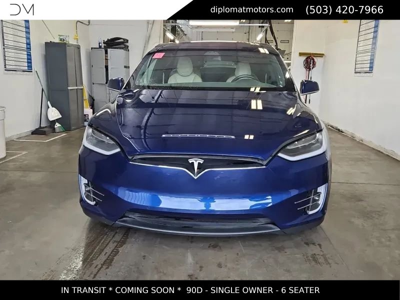 Used 2016 Tesla Model X 90D AWD/4WD image 2