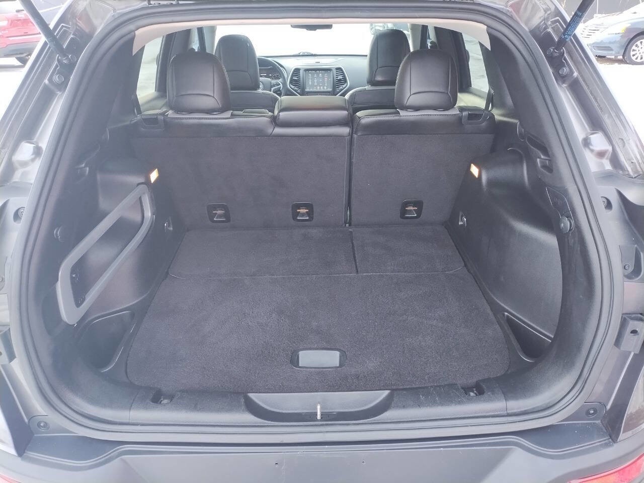 Used 2014 Jeep Cherokee Limited image 19