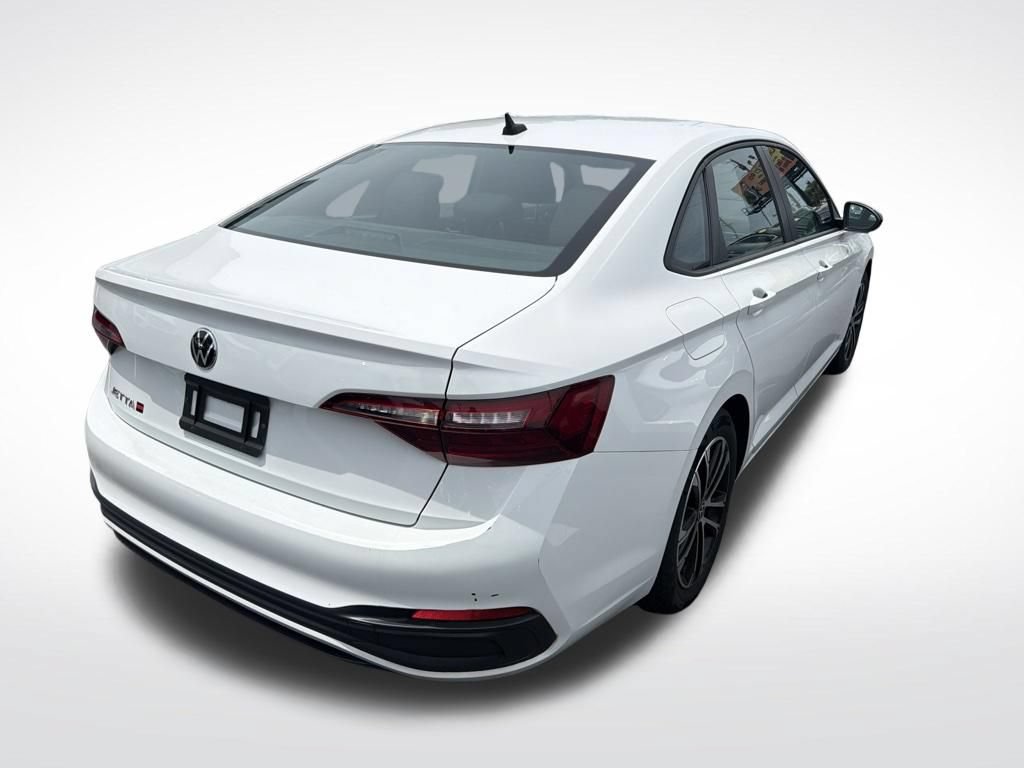 Used 2022 Volkswagen Jetta Sport FWD image 5
