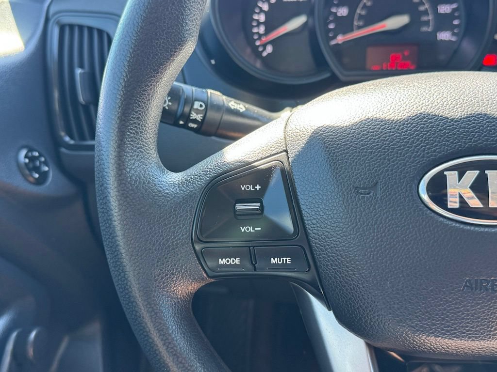 Used 2014 Kia Rio LX FWD image 9