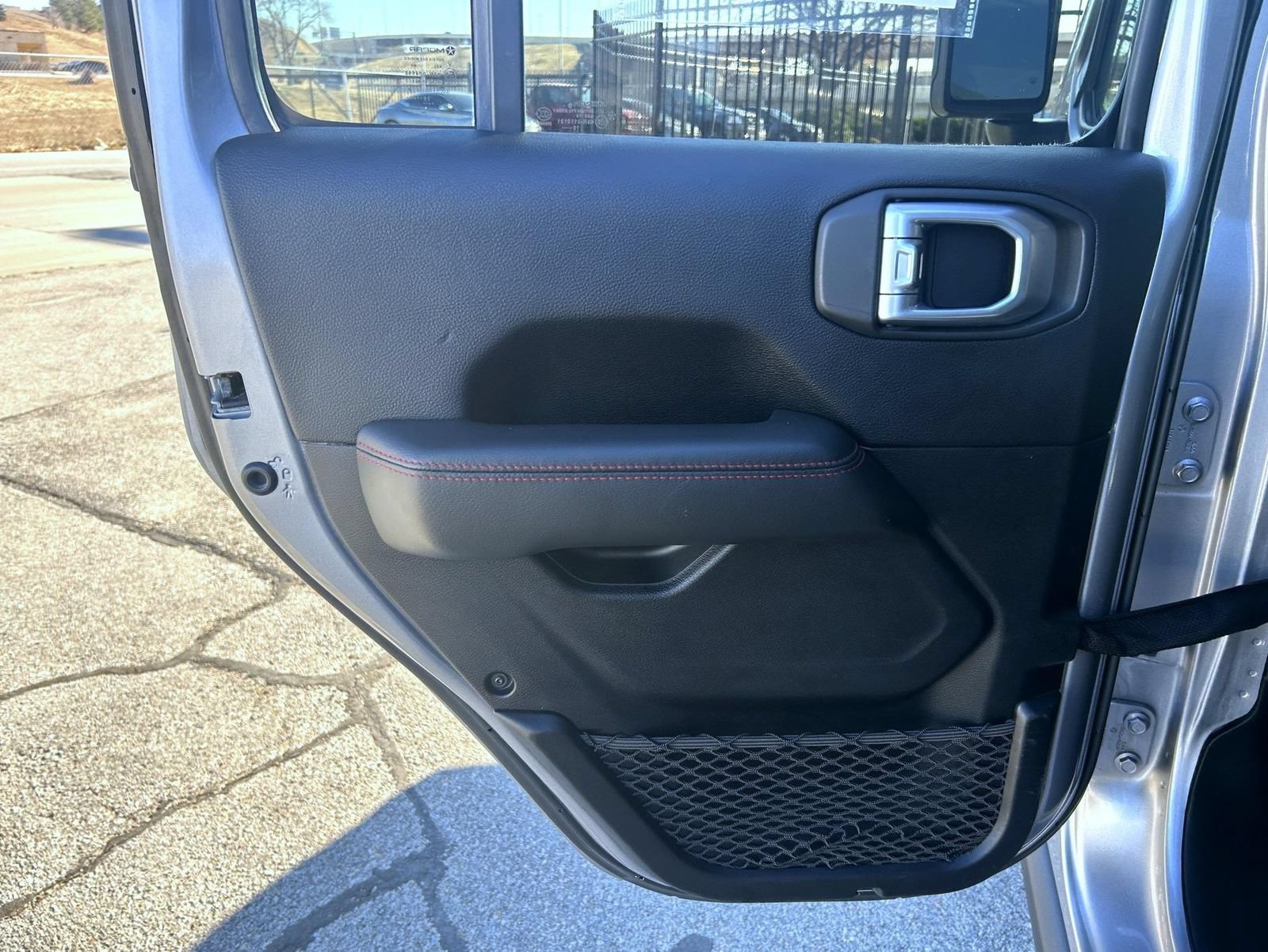 Used 2020 Jeep Gladiator Rubicon AWD/4WD image 18