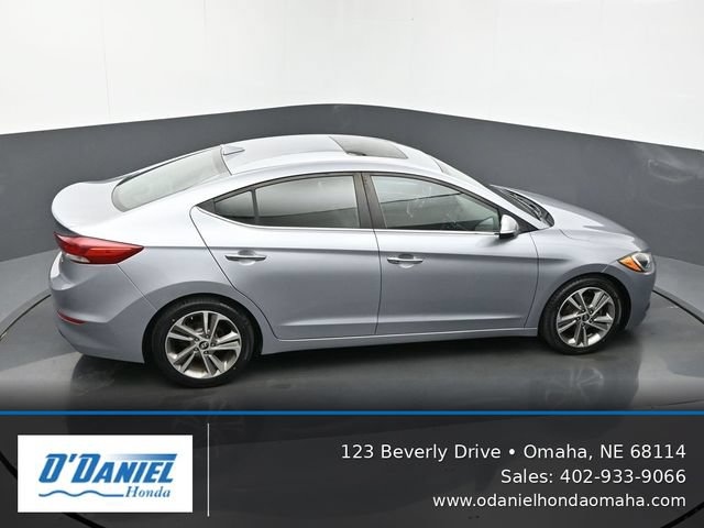 Used 2017 Hyundai Elantra Limited w/ Limited Ultimate Package 09 FWD image 19