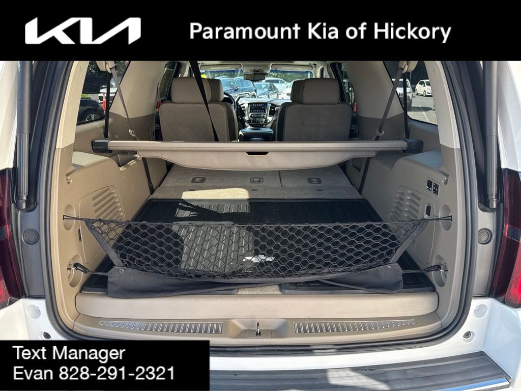 Used 2018 Chevrolet Suburban Premier AWD/4WD image 12