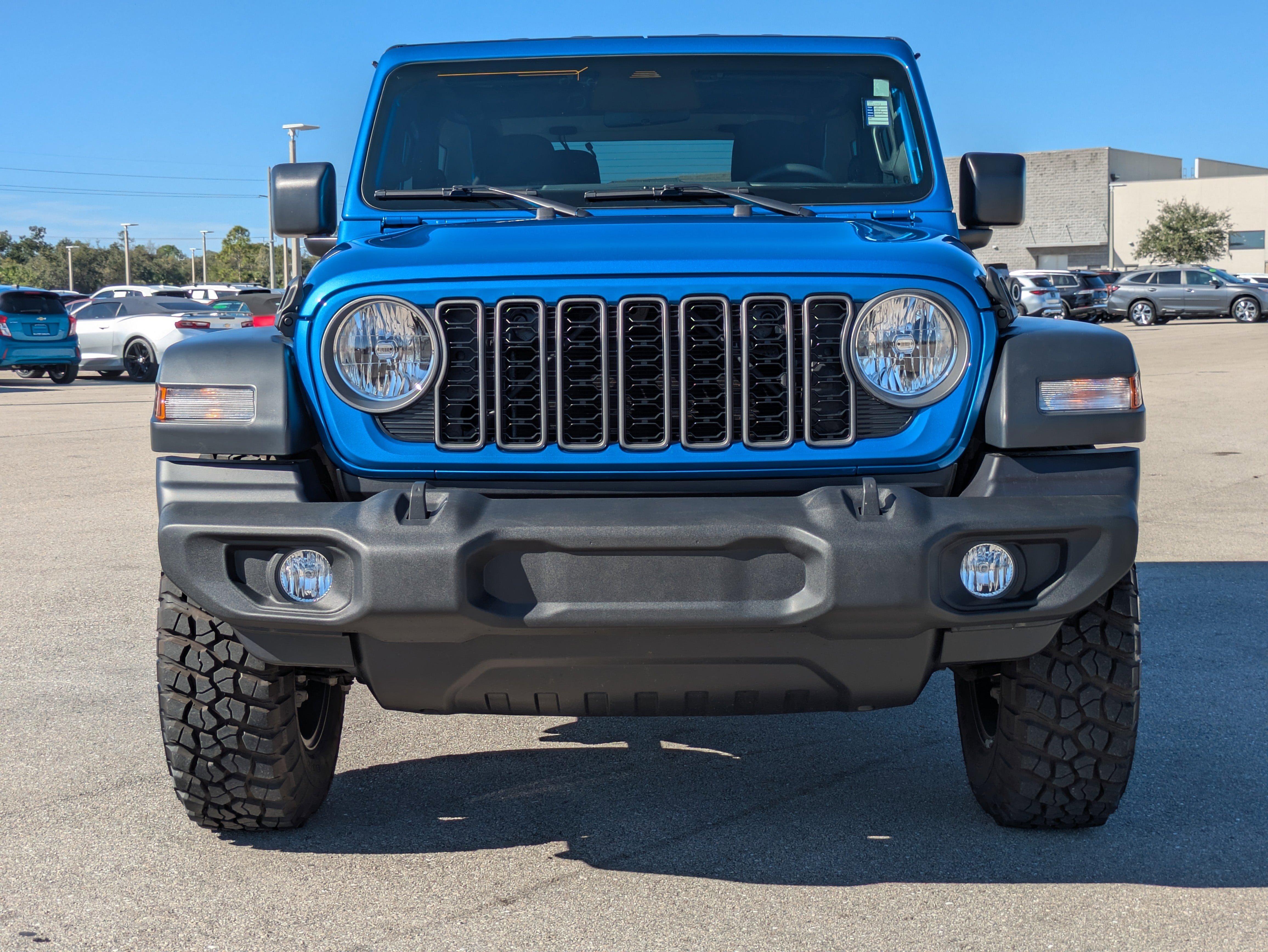 Used 2025 Jeep Wrangler Sport image 3