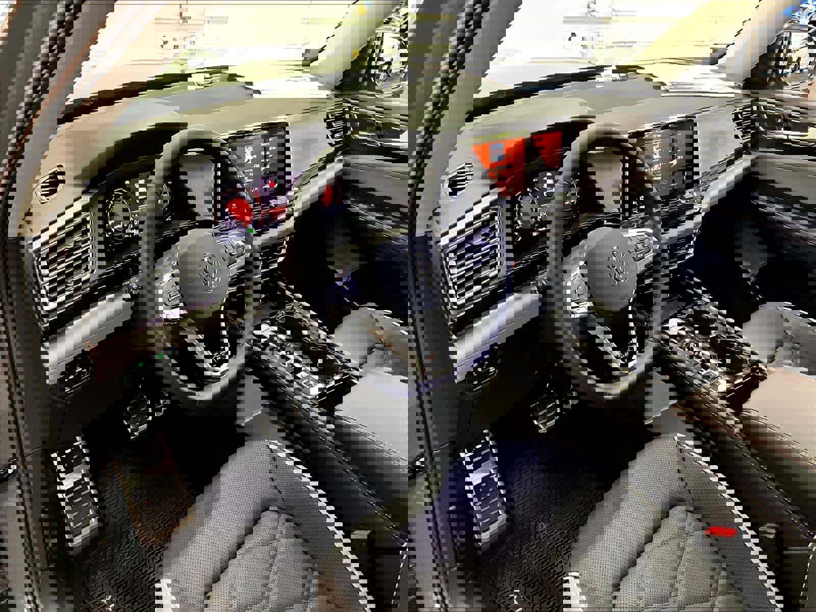 New 2026 Volkswagen Atlas Peak Edition image 8