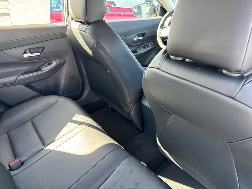 New 2027 Nissan Sentra SR FWD image 19