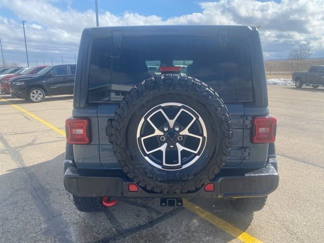 Used 2024 Jeep Wrangler Unlimited Rubicon w/ Convenience Group image 6