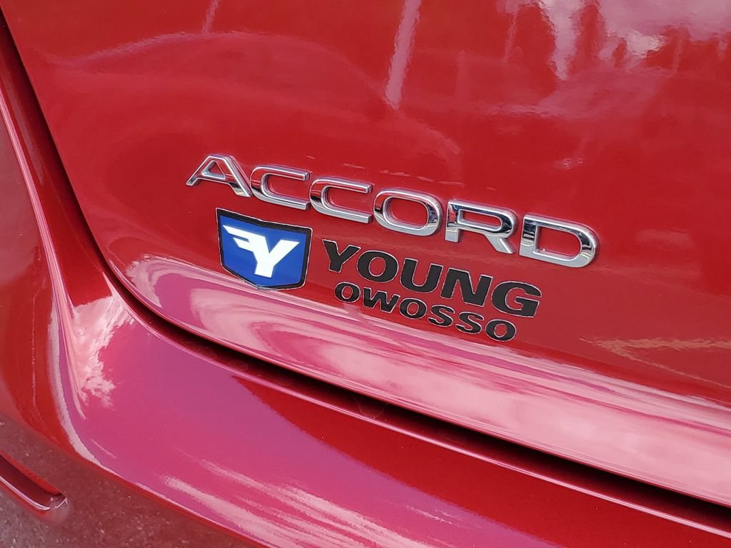 Used 2025 Honda Accord Sport image 31
