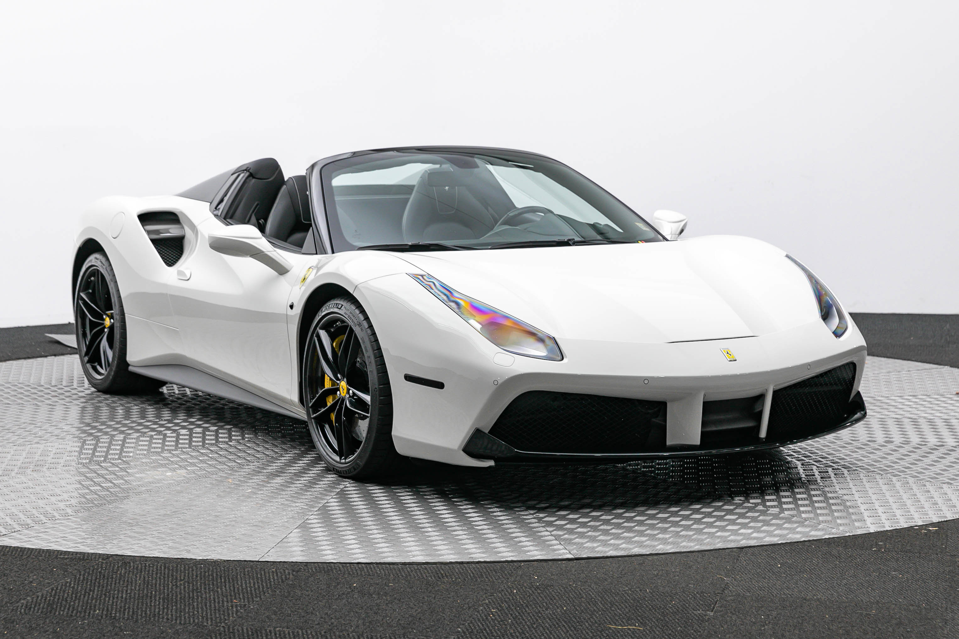 Certified 2019 Ferrari 488 Spider image 11