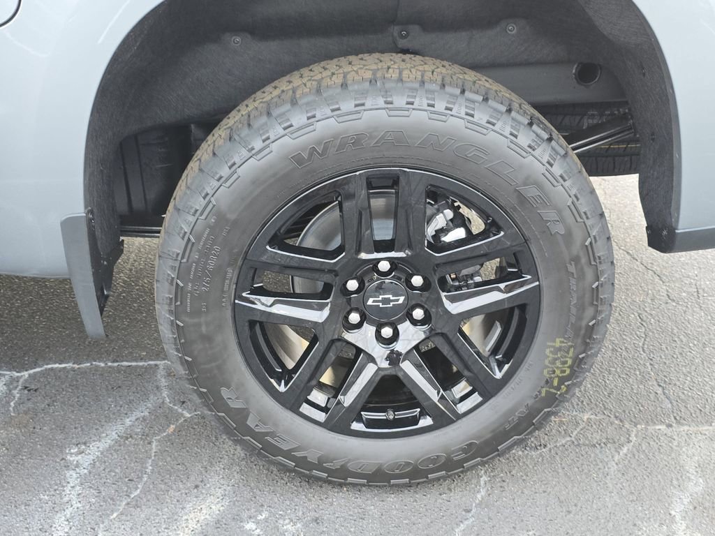 New 2026 Chevrolet Silverado 1500 Custom w/ Turbomax Blackout Package image 30