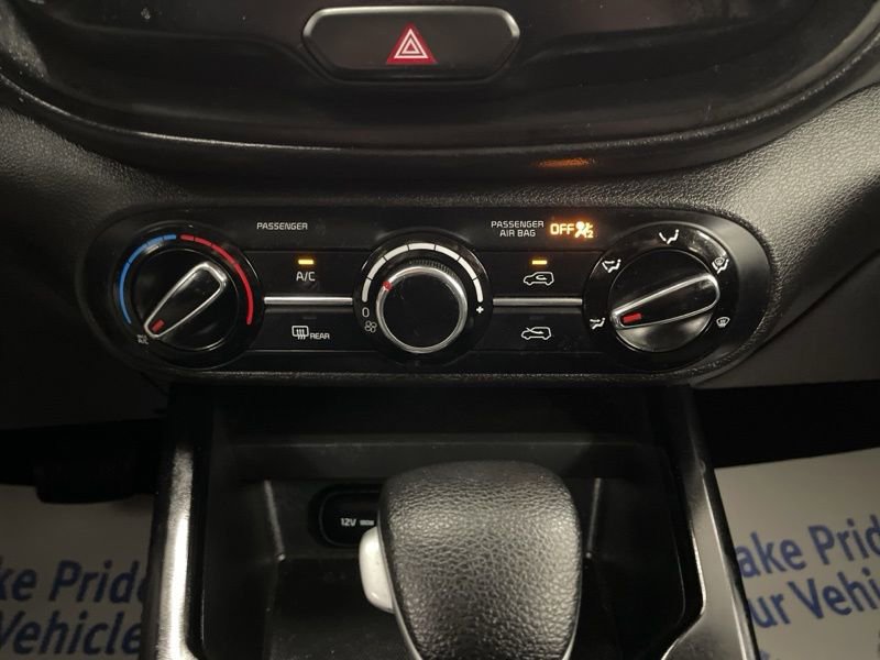 Certified 2023 Kia Soul LX w/ LX Technology Package FWD image 28