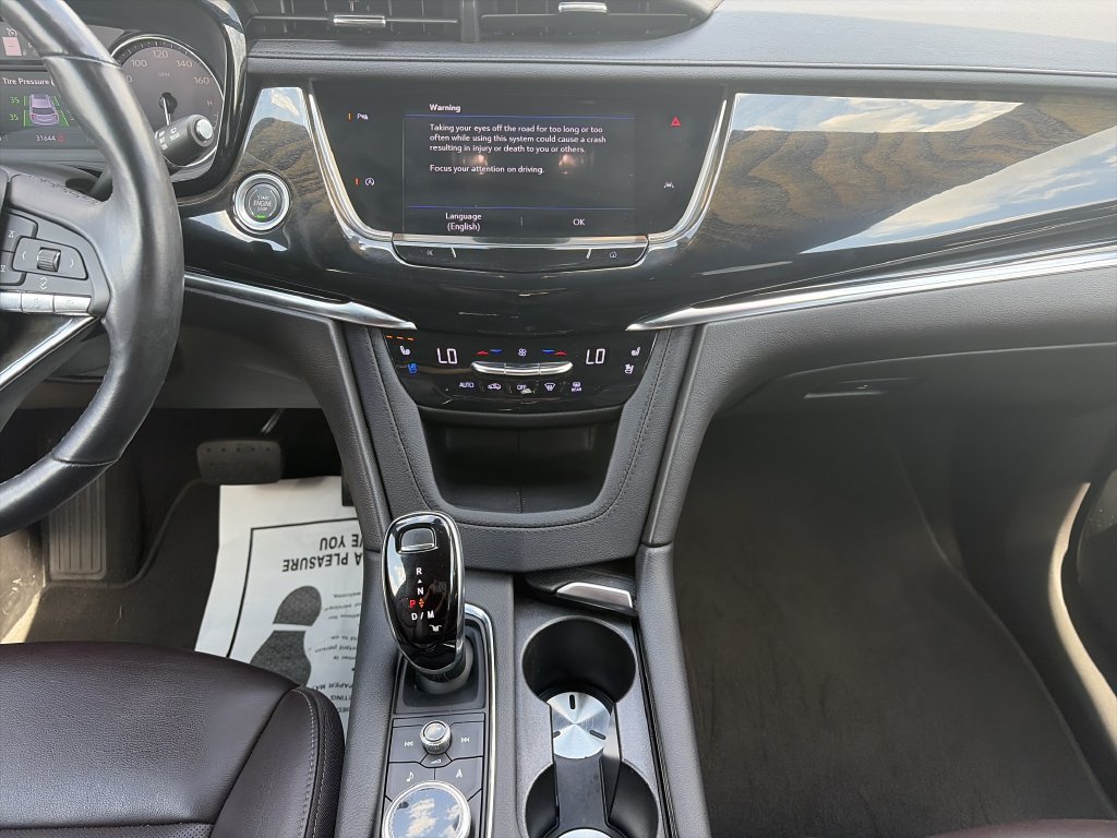 Used 2023 Cadillac XT6 Premium Luxury FWD image 16
