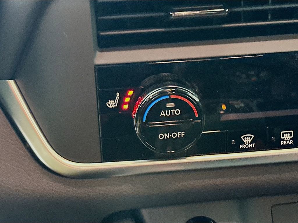 New 2026 Nissan Rogue SV image 27