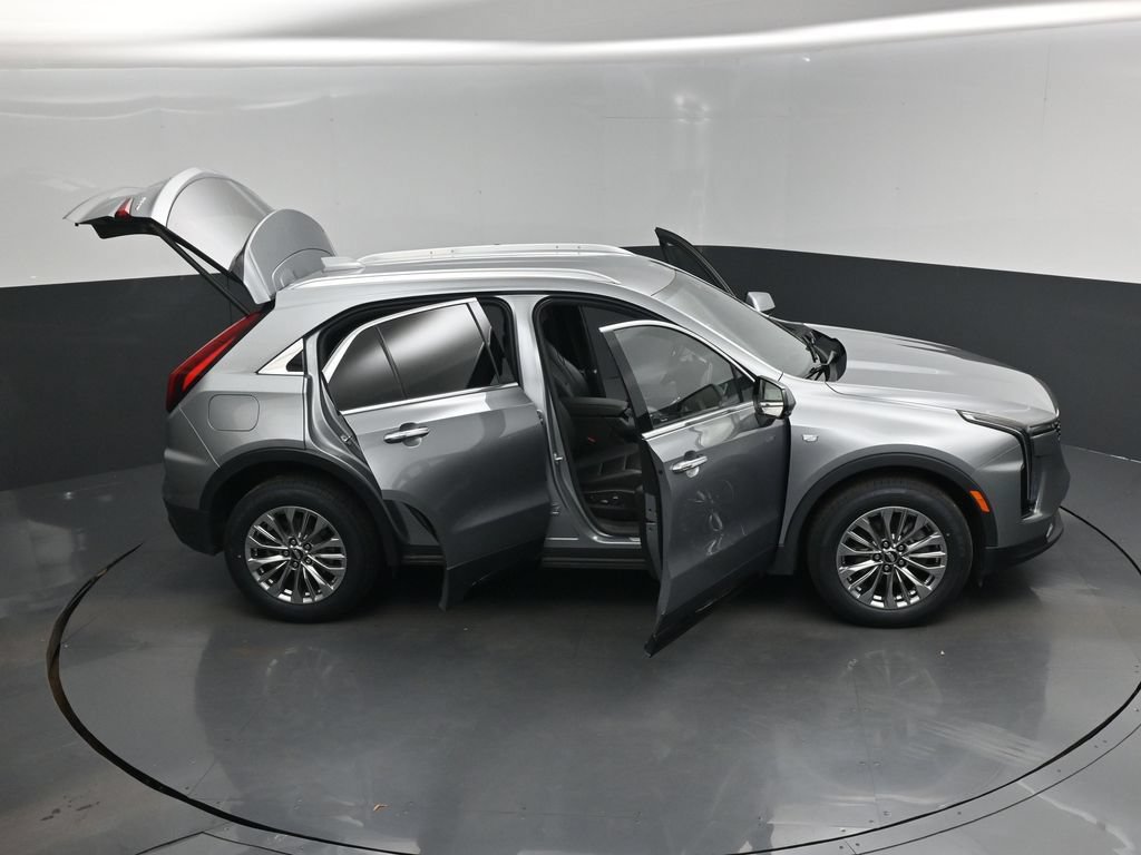 Used 2024 Cadillac XT4 Premium Luxury FWD image 18
