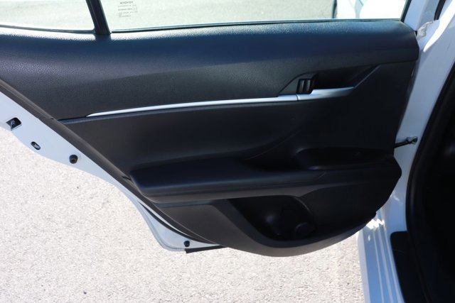 Used 2023 Toyota Camry LE image 10
