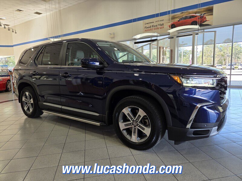Used 2023 Honda Pilot EX-L image 3