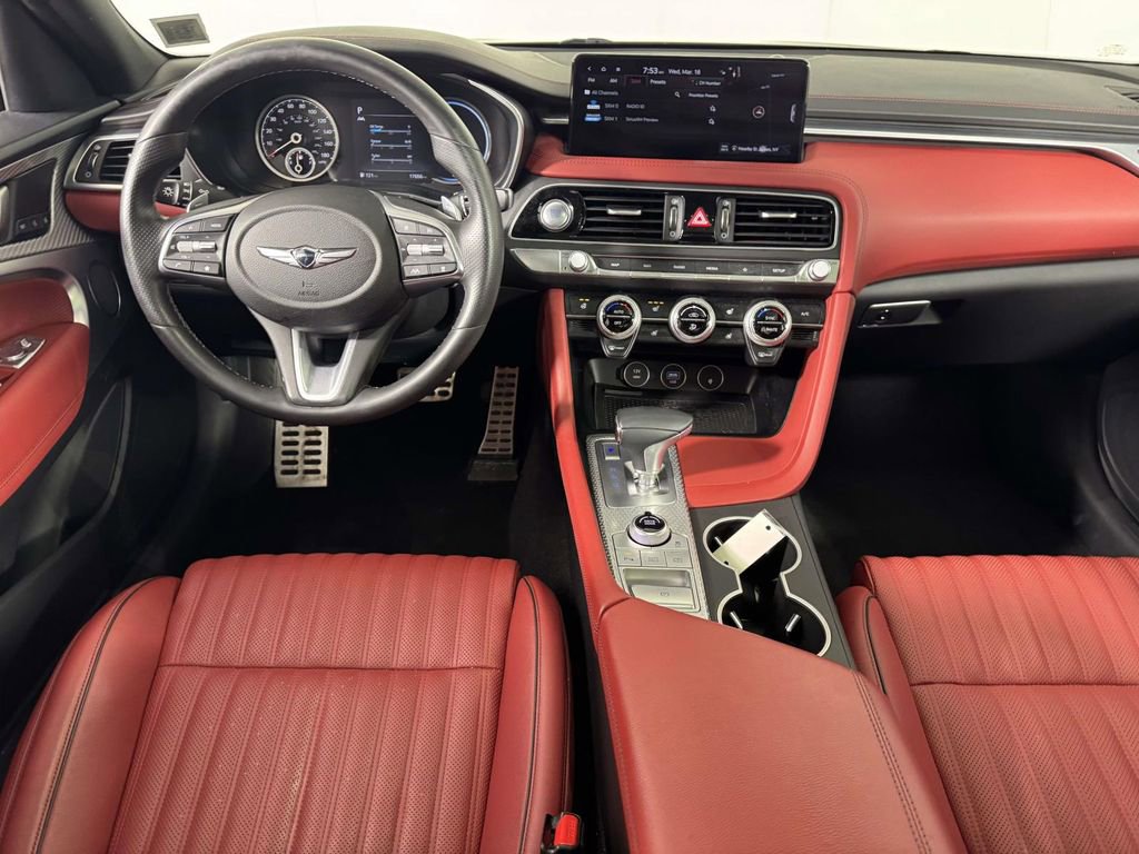 Used 2023 Genesis G70 3.3T w/ Sport Advanced Package image 5