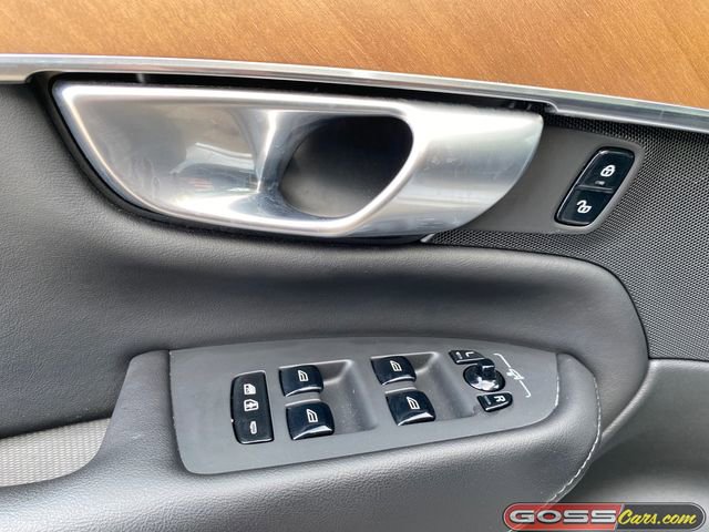 Used 2024 Volvo XC90 B6 Plus image 26