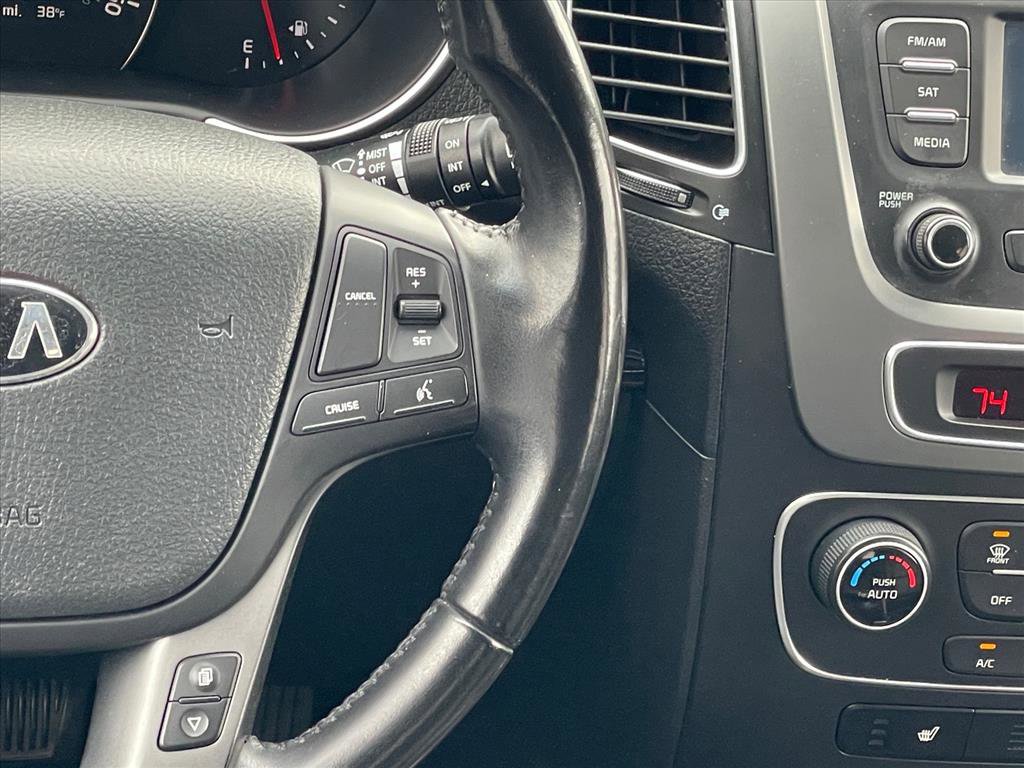 Used 2014 Kia Sorento LX w/ Premium Package image 14