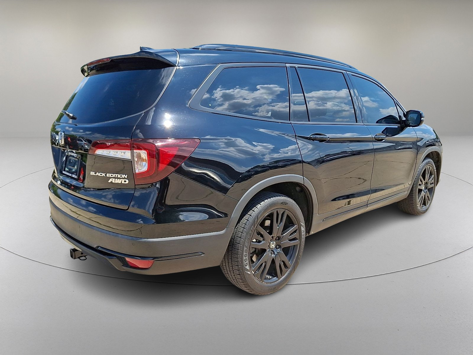 Used 2022 Honda Pilot Black Edition image 11