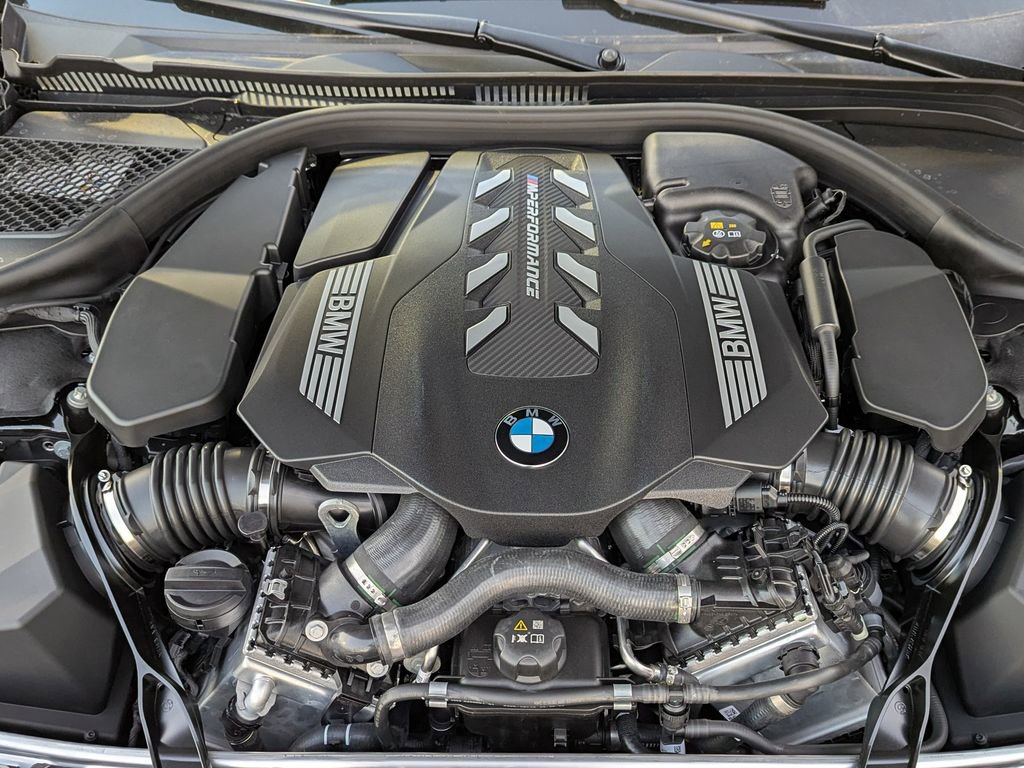 New 2026 BMW M850i xDrive w/ M Sport Professional Package image 32