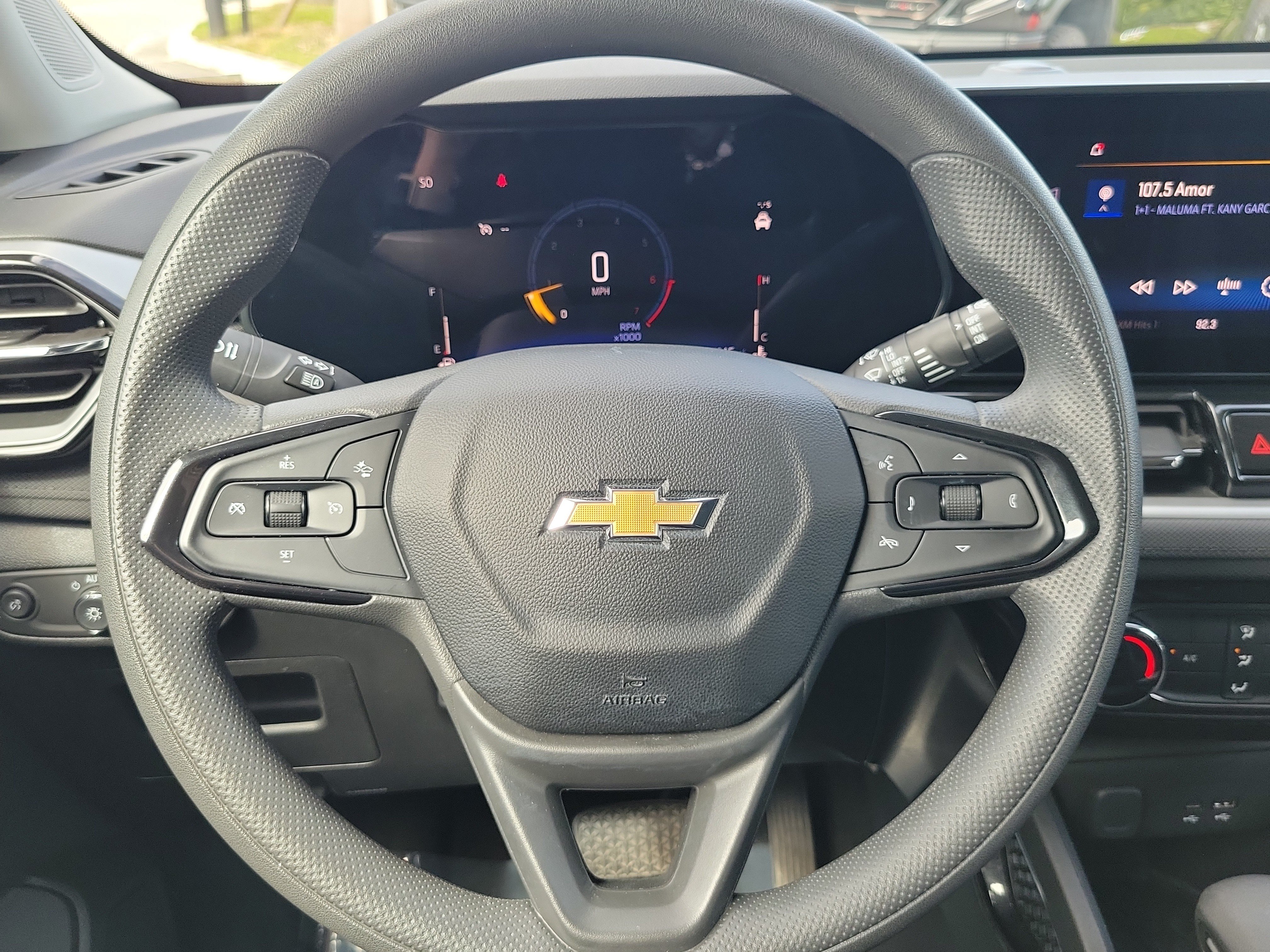 Used 2024 Chevrolet TrailBlazer LT w/ Driver Confidence Package FWD image 17