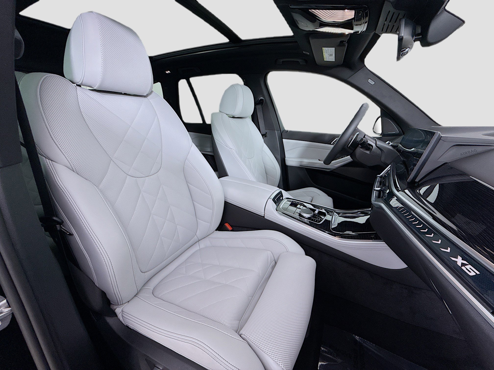 Used 2026 BMW X5 sDrive40i w/ M Sport Package RWD image 29